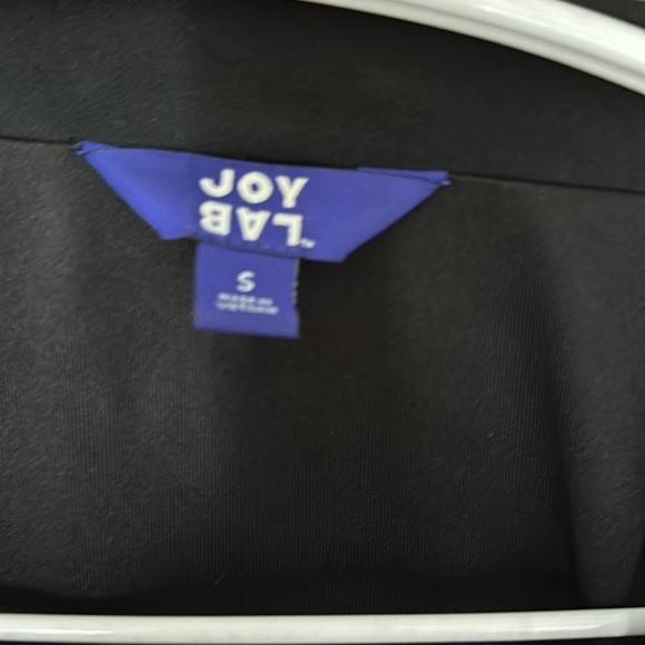 Black jacket size small - Picture 2 of 4